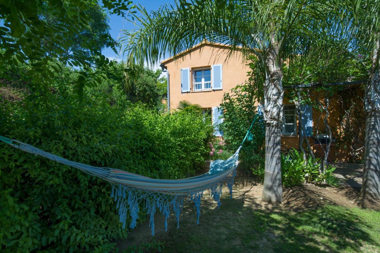 House With Garden And Sea View Villa La Londe-les-Maures Exteriör bild